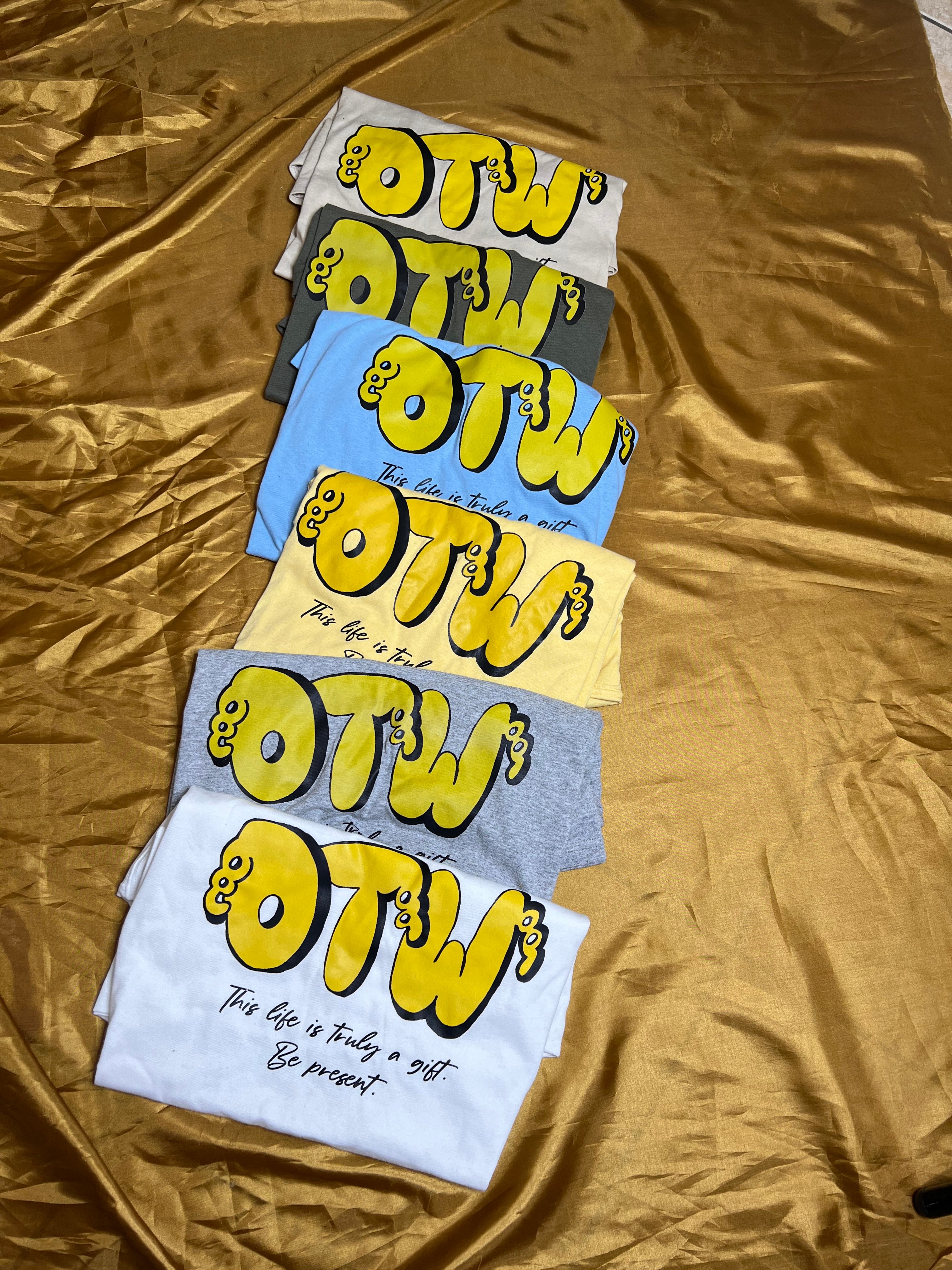 Two T-shirts Gift Box - OTW Threads 